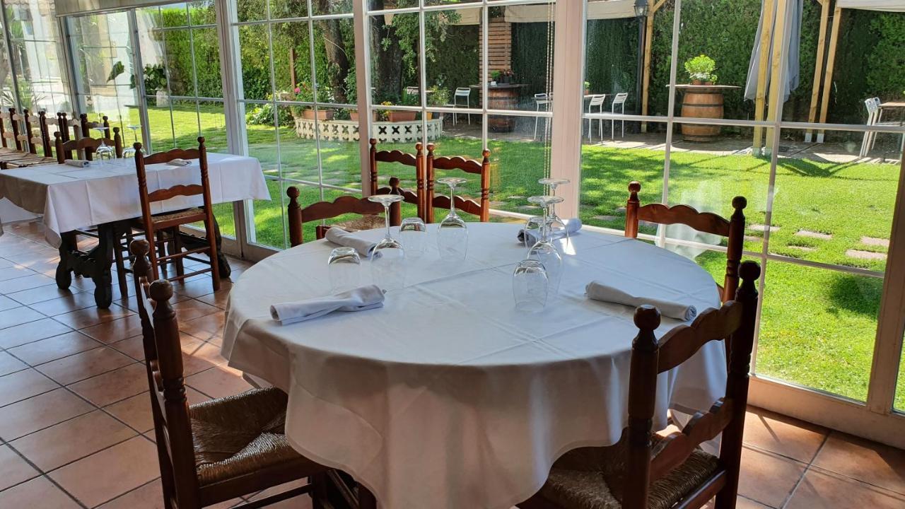 Hotel Restaurant El Bosc Баньерес-дель-Пенедес Экстерьер фото