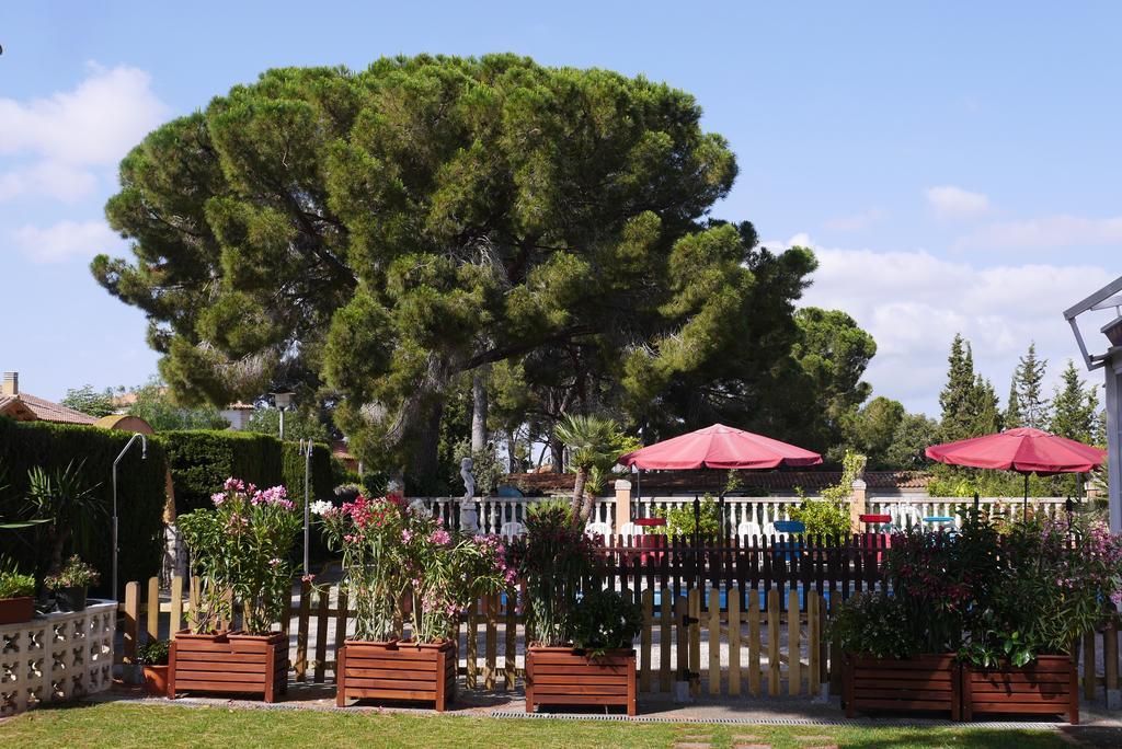 Hotel Restaurant El Bosc Баньерес-дель-Пенедес Экстерьер фото